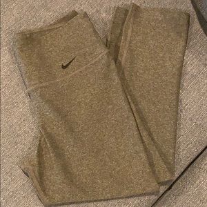 Nike Dry Fit Crop Leggings